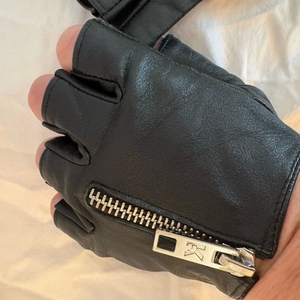 Karl Lagerfeld Leather Fingerless Gloves